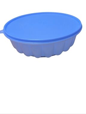 Vintage Tupperware Jello Mold Blue Round Lid Retro Kitchen Dessert Bowl